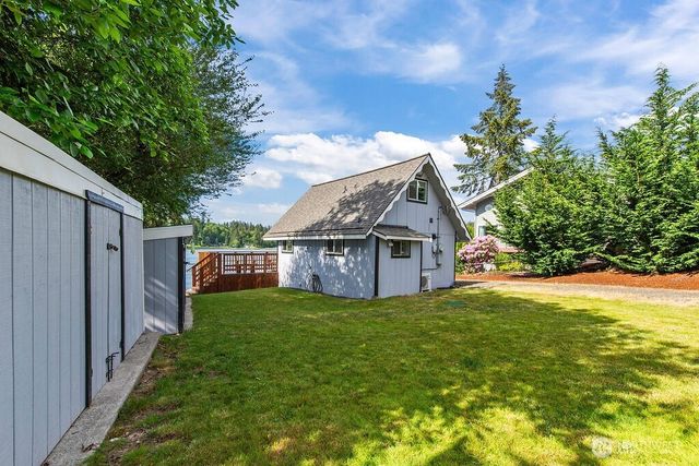 11 SE Skookum View Drive, Shelton, WA 98584