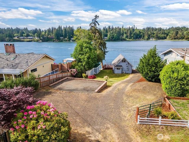 11 SE Skookum View Drive, Shelton, WA 98584