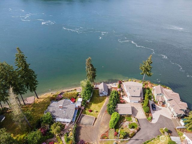 11 SE Skookum View Drive, Shelton, WA 98584
