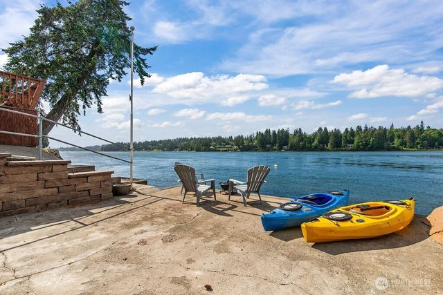 11 SE Skookum View Drive, Shelton, WA 98584