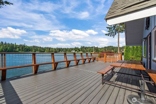 11 SE Skookum View Drive, Shelton, WA 98584