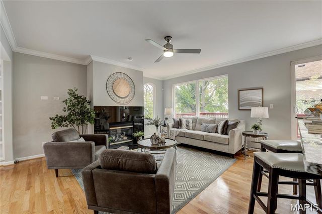 2113 Dogtown Walk, St Louis, MO 63139
