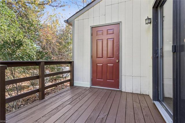 50 James SQ, Williamsburg, VA 23185