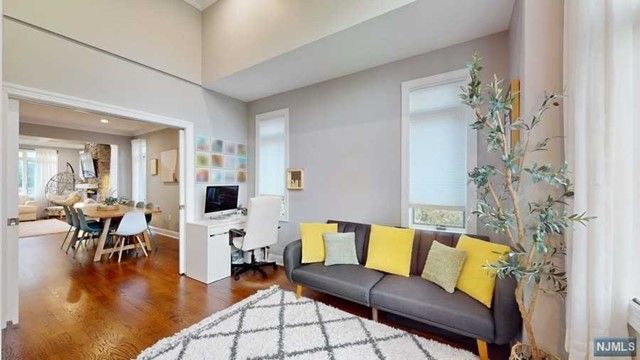 51 Roosevelt Street, Cresskill, NJ 07626