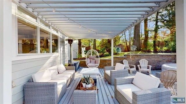 51 Roosevelt Street, Cresskill, NJ 07626