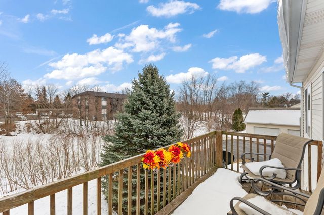 3000 Columbine Circle G, Valparaiso, IN 46383