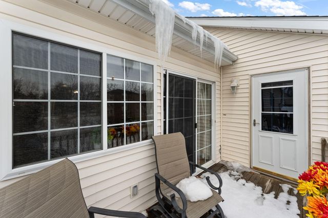 3000 Columbine Circle G, Valparaiso, IN 46383