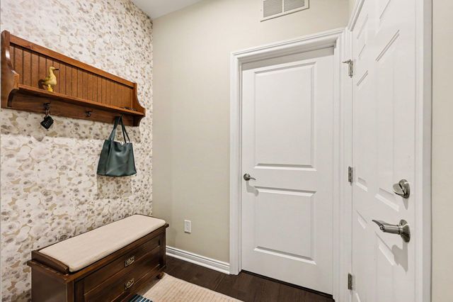 3580 Bella Vista Drive, Ann Arbor, MI 48108