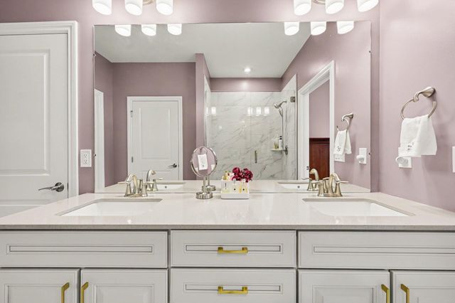 3580 Bella Vista Drive, Ann Arbor, MI 48108