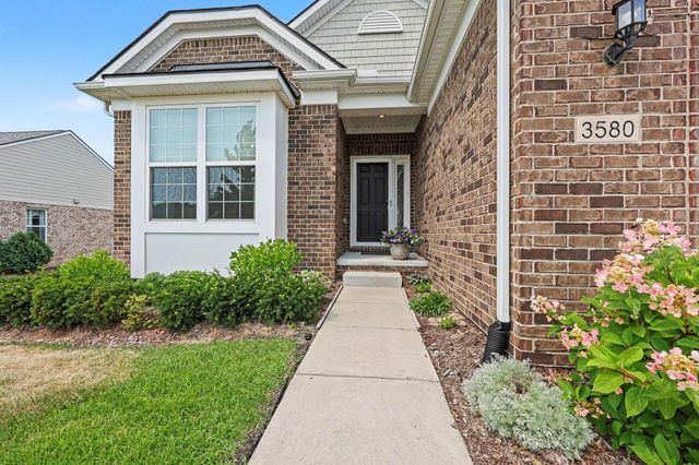 3580 Bella Vista Drive, Ann Arbor, MI 48108