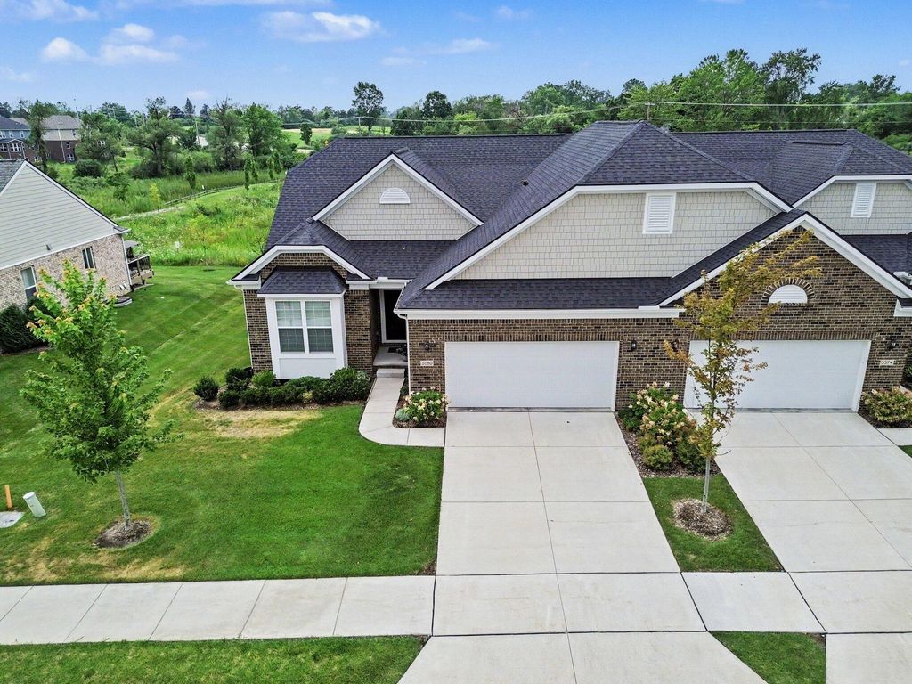 3580 Bella Vista Drive, Ann Arbor, MI 48108