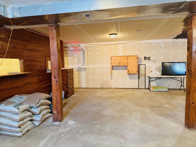 5755 US Route 5, Weathersfield, VT 05030