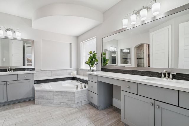 304 Daniel XING, Liberty Hill, TX 78642