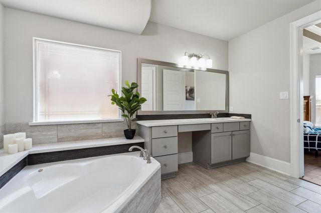 304 Daniel XING, Liberty Hill, TX 78642