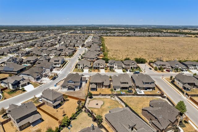 304 Daniel XING, Liberty Hill, TX 78642