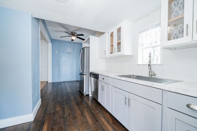 301 E 2nd North Street, Kaufman, TX 75142