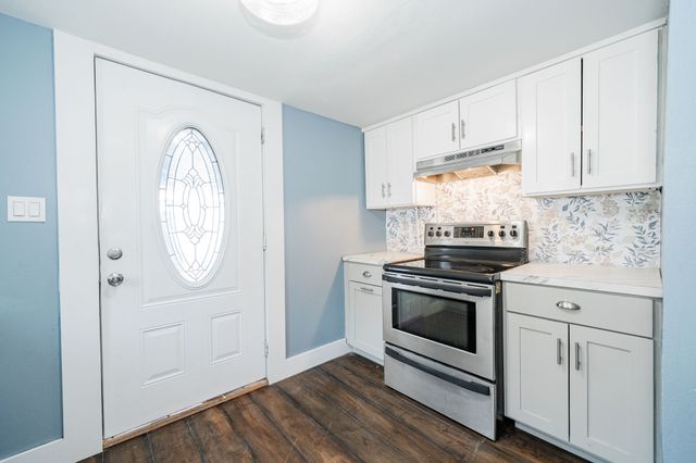 301 E 2nd North Street, Kaufman, TX 75142