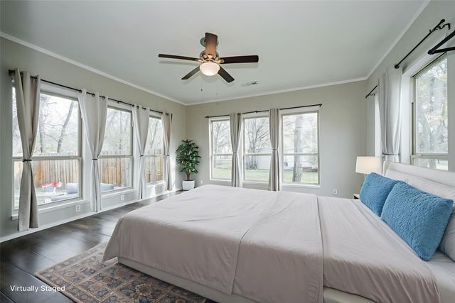 301 E 2nd North Street, Kaufman, TX 75142