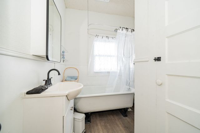 301 E 2nd North Street, Kaufman, TX 75142