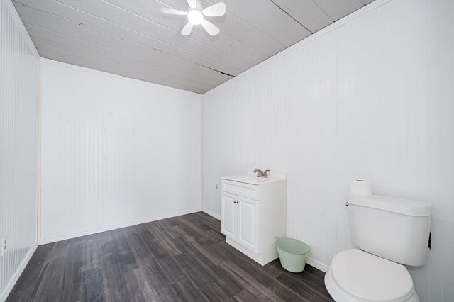 301 E 2nd North Street, Kaufman, TX 75142