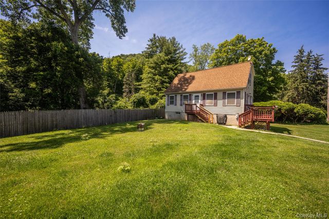5 Lake Amenia Road, Amenia, NY 12501