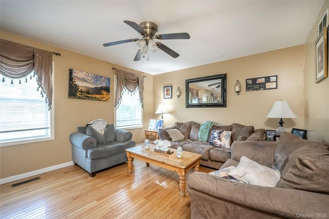 5 Lake Amenia Road, Amenia, NY 12501