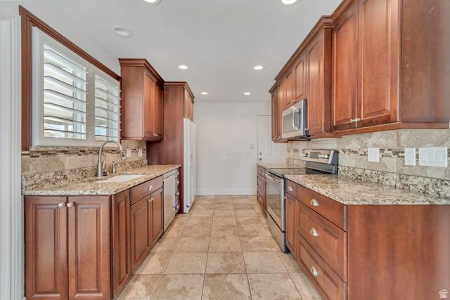 2781 W SABLE AVE, Taylorsville, UT 84129