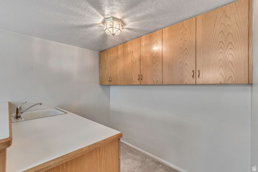 Image 17 of property listing at 2781 W SABLE AVE, Taylorsville, UT 84129