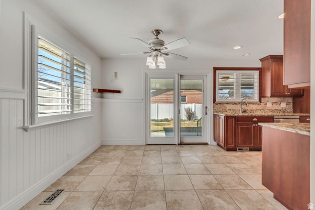 Image 7 of property listing at 2781 W SABLE AVE, Taylorsville, UT 84129