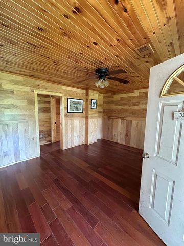860 ALLENS LAKE ROAD, Dillwyn, VA 23936