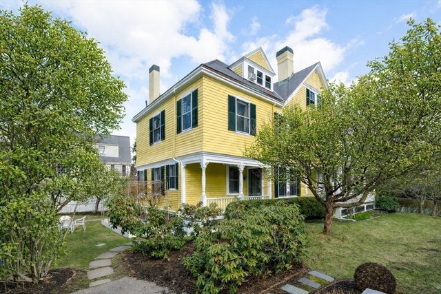 6 Mercer Circle, Cambridge, MA 02138