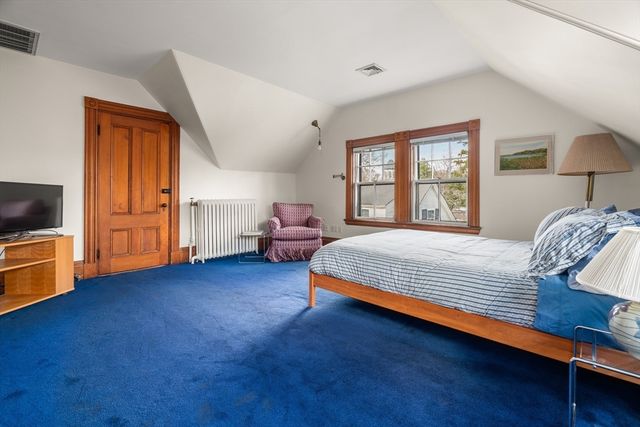 6 Mercer Circle, Cambridge, MA 02138