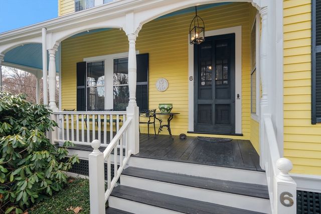 6 Mercer Circle, Cambridge, MA 02138