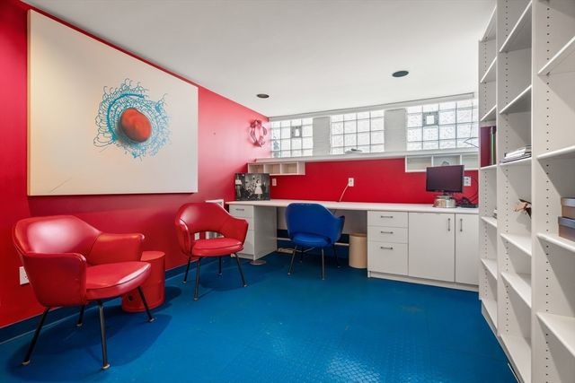 6 Mercer Circle, Cambridge, MA 02138