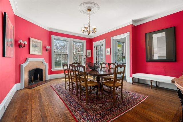 6 Mercer Circle, Cambridge, MA 02138