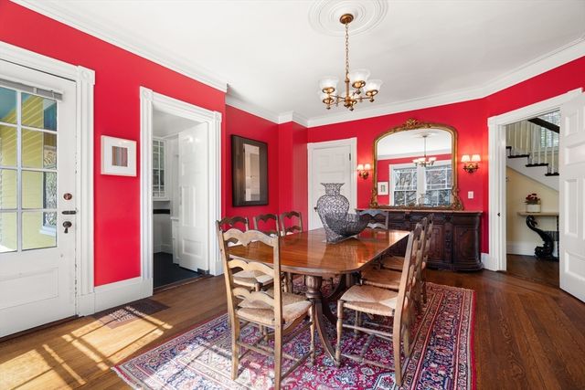 6 Mercer Circle, Cambridge, MA 02138