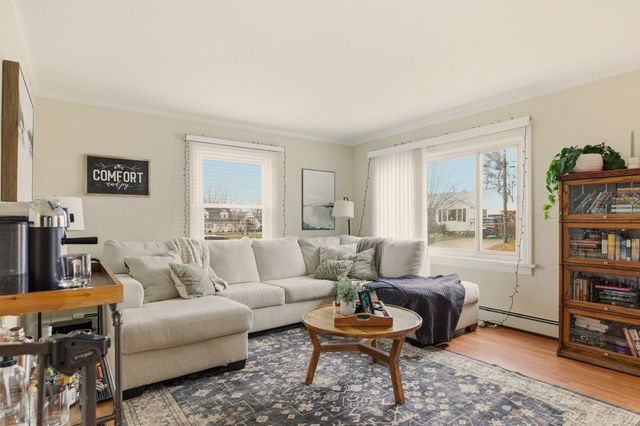 23 Cypress Street, Portsmouth, RI 02871