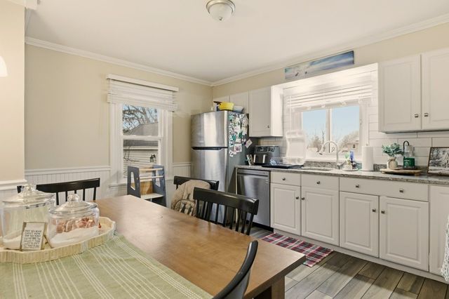 23 Cypress Street, Portsmouth, RI 02871