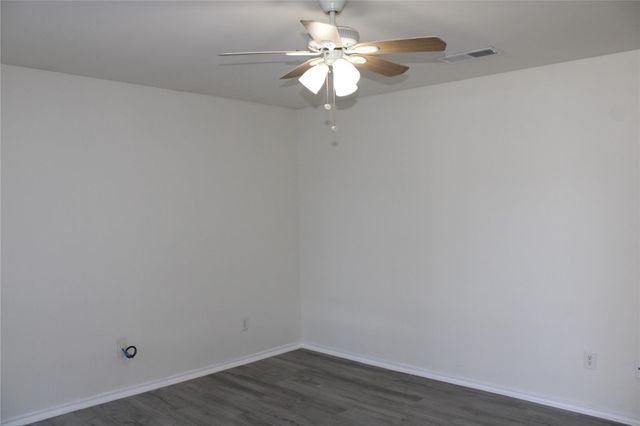 1706 Caravan Trail, Dallas, TX 75241