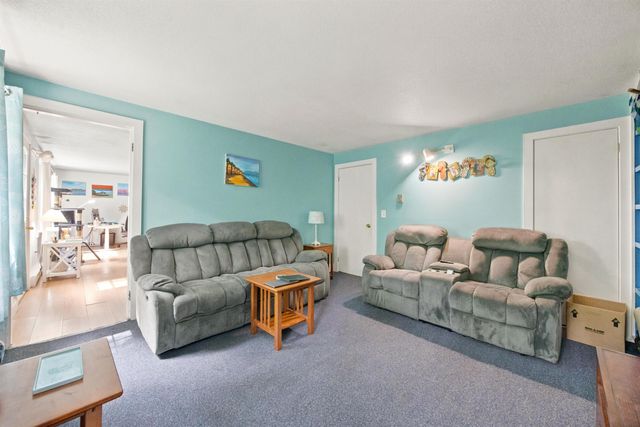 21 Foliage View Road, Lebanon, NH 03766