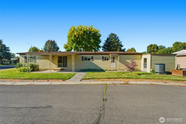 1023 SE Dove Lane, College Place, WA 99324