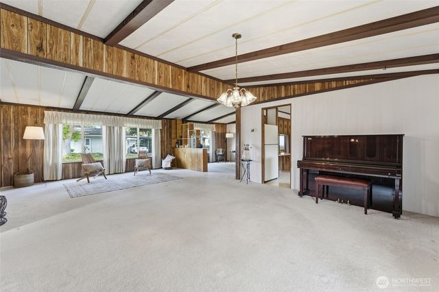 1023 SE Dove Lane, College Place, WA 99324