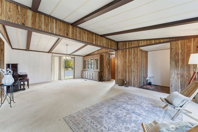 1023 SE Dove Lane, College Place, WA 99324