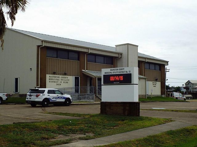 257 Barracuda, Bayou Vista, TX 77563