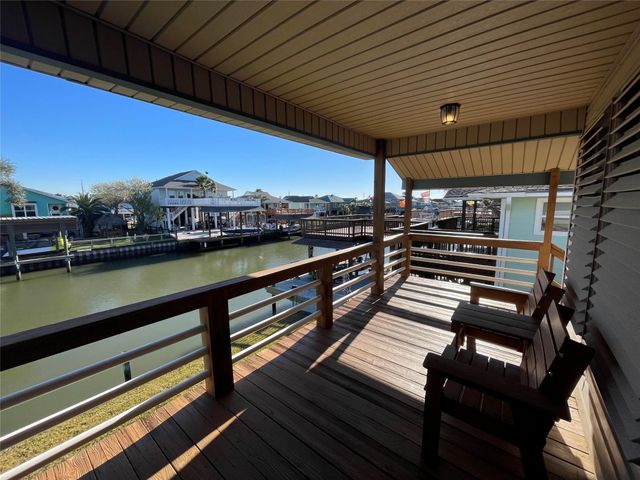 257 Barracuda, Bayou Vista, TX 77563