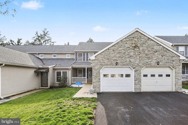 458 MEADOWLARK LN, Manheim, PA 17545