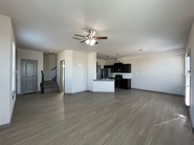 10604 Tube Drive 103, Hurst, TX 76053