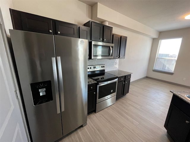 10604 Tube Drive 103, Hurst, TX 76053