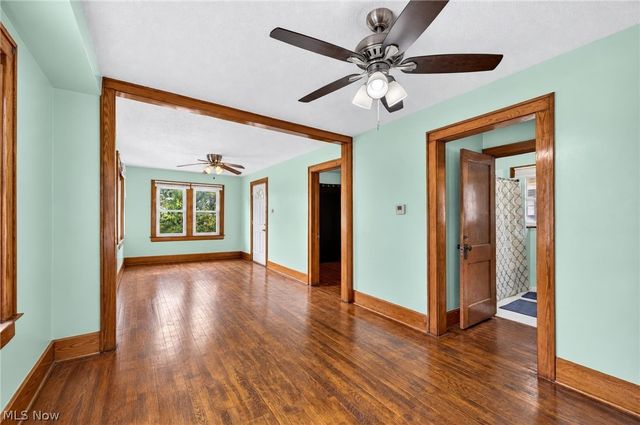 1891 Ford Avenue, Akron, OH 44305