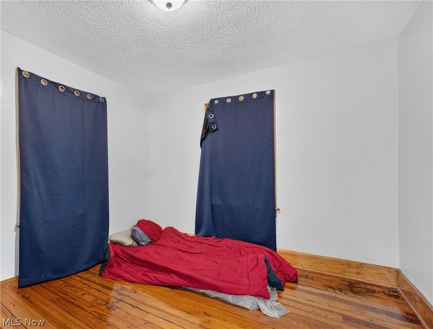 1891 Ford Avenue, Akron, OH 44305